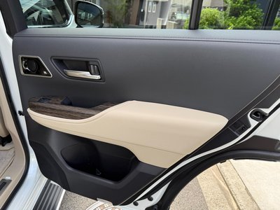 صورة مصغرة 23 لـ 2024 Toyota LAND CRUISER 300