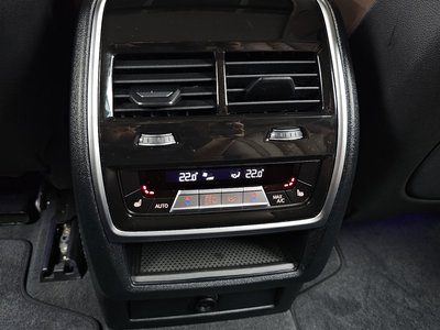 2023 BMW X5 — миниатюра 18