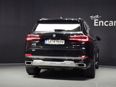 صورة 4 لـ 2023 BMW X5