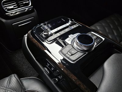 2019 Genesis G90 — миниатюра 18