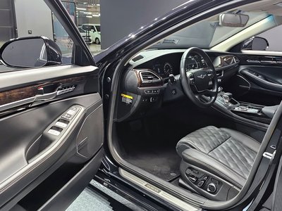 2019 Genesis G90 — фото 10