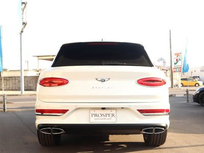 BENTLEY BENTAYGA - 3