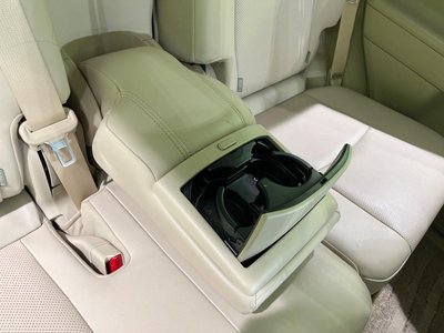 صورة مصغرة 53 لـ 2022 Toyota LAND CRUISER PRADO