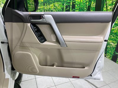 صورة مصغرة 65 لـ 2022 Toyota LAND CRUISER PRADO