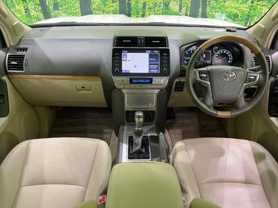 2022 Toyota LAND CRUISER PRADO — фото 2