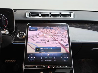 2021 Mercedes-BENZ S-CLASS thumbnail 18