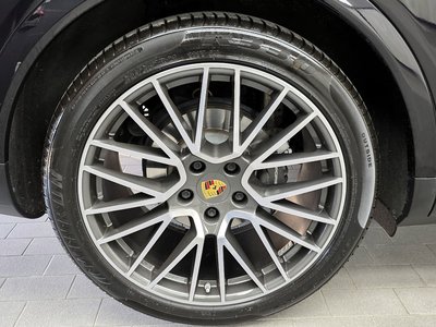 PORSCHE CAYENNE - 6