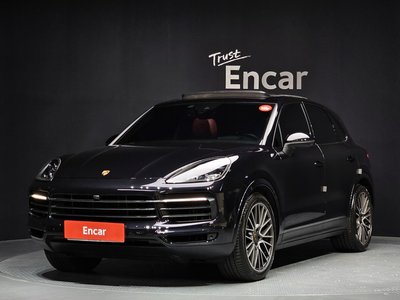 PORSCHE CAYENNE - 1