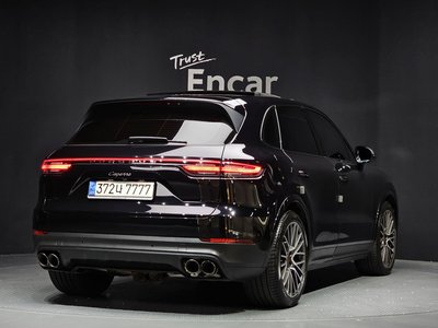 PORSCHE CAYENNE - 3