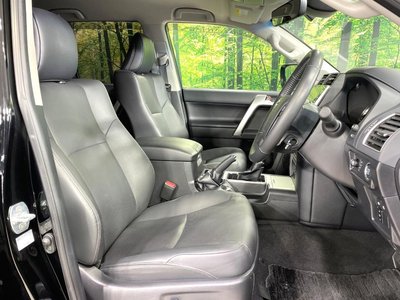 TOYOTA LAND CRUISER PRADO - 9