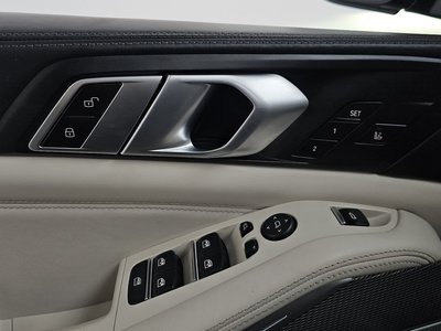 2020 BMW X5 — миниатюра 38