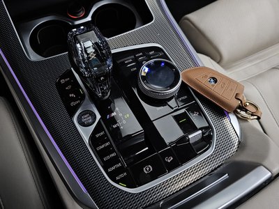 2020 BMW X5 — миниатюра 12