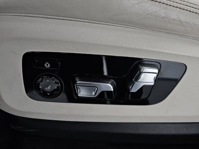 2020 BMW X5 — миниатюра 34