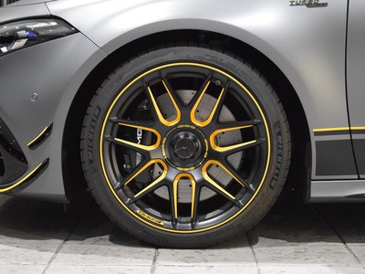 2025 Mercedes-BENZ A-CLASS AMG 照片 2