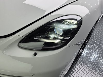 2024 Porsche 718 photo 9