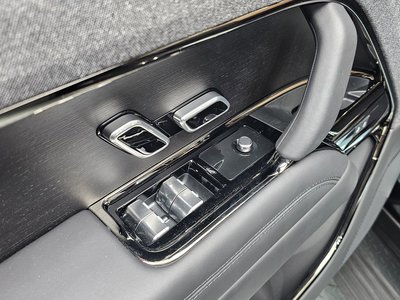 2025 LAND Rover RANGE ROVER SPORT 缩略图 31