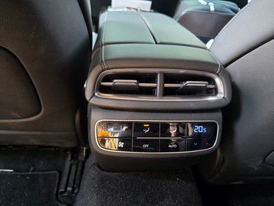 GENESIS G80 (RG3) - 10