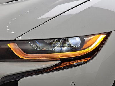 2016 BMW I8 photo 9
