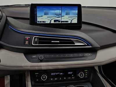 2016 BMW I8 — миниатюра 19