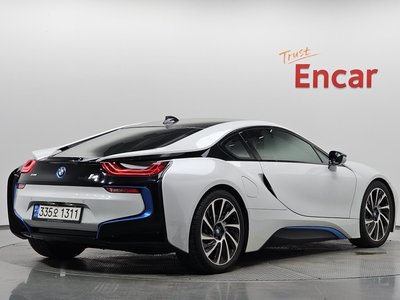 2016 BMW I8 photo 2