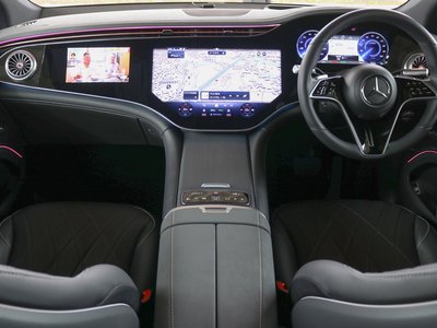 MERCEDES-BENZ EQS - 5