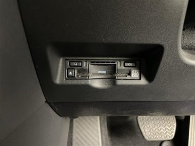 TOYOTA ALPHARD - 4