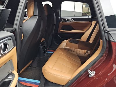 2023 BMW I4 thumbnail 16