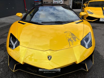 LAMBORGHINI AVENTADOR - 2