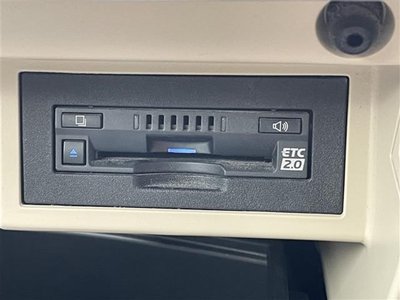 TOYOTA LAND CRUISER PRADO - 10