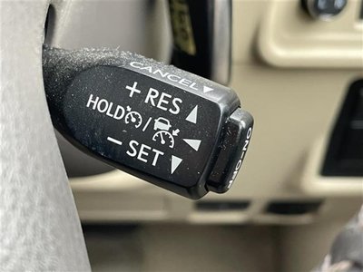 TOYOTA LAND CRUISER PRADO - 6