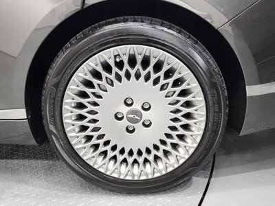2021 Genesis G80 (RG3) photo 8