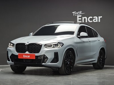 صورة 1 لـ 2025 BMW X4