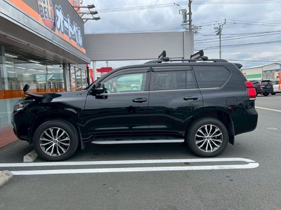 TOYOTA LAND CRUISER PRADO - 6
