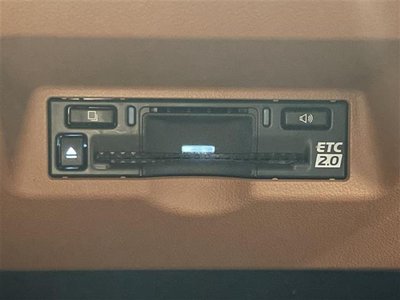 TOYOTA VELLFIRE - 10