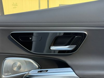 2025 Mercedes-BENZ E-CLASS — миниатюра 33