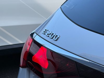 2025 Mercedes-BENZ E-CLASS — миниатюра 16