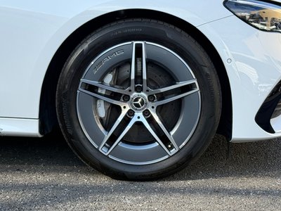 2025 Mercedes-BENZ E-CLASS — миниатюра 11