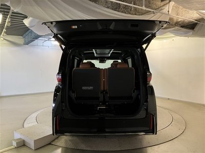 صورة مصغرة 17 لـ 2023 Toyota VELLFIRE