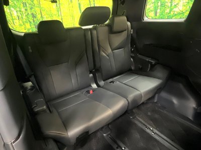 2023 Toyota ALPHARD — фото 10