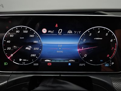 MERCEDES-BENZ C-CLASS - 8