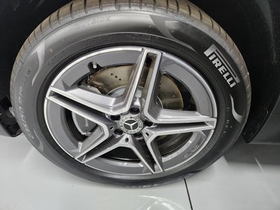 MERCEDES-BENZ GLB - 6