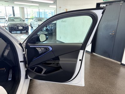 2025 BMW X3 — миниатюра 33