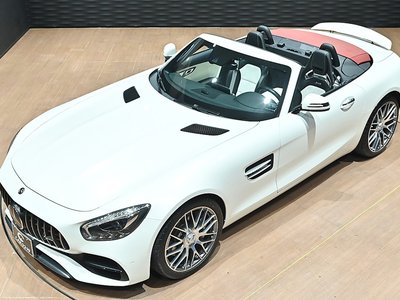 MERCEDES-BENZ GT AMG - 8