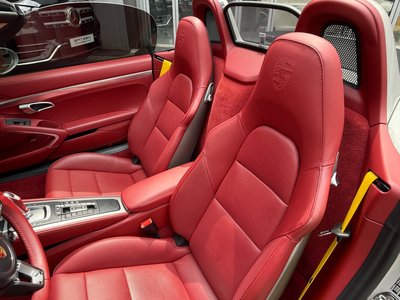صورة 5 لـ 2021 Porsche 718