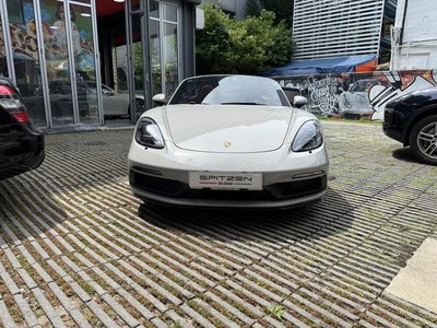 صورة 1 لـ 2021 Porsche 718