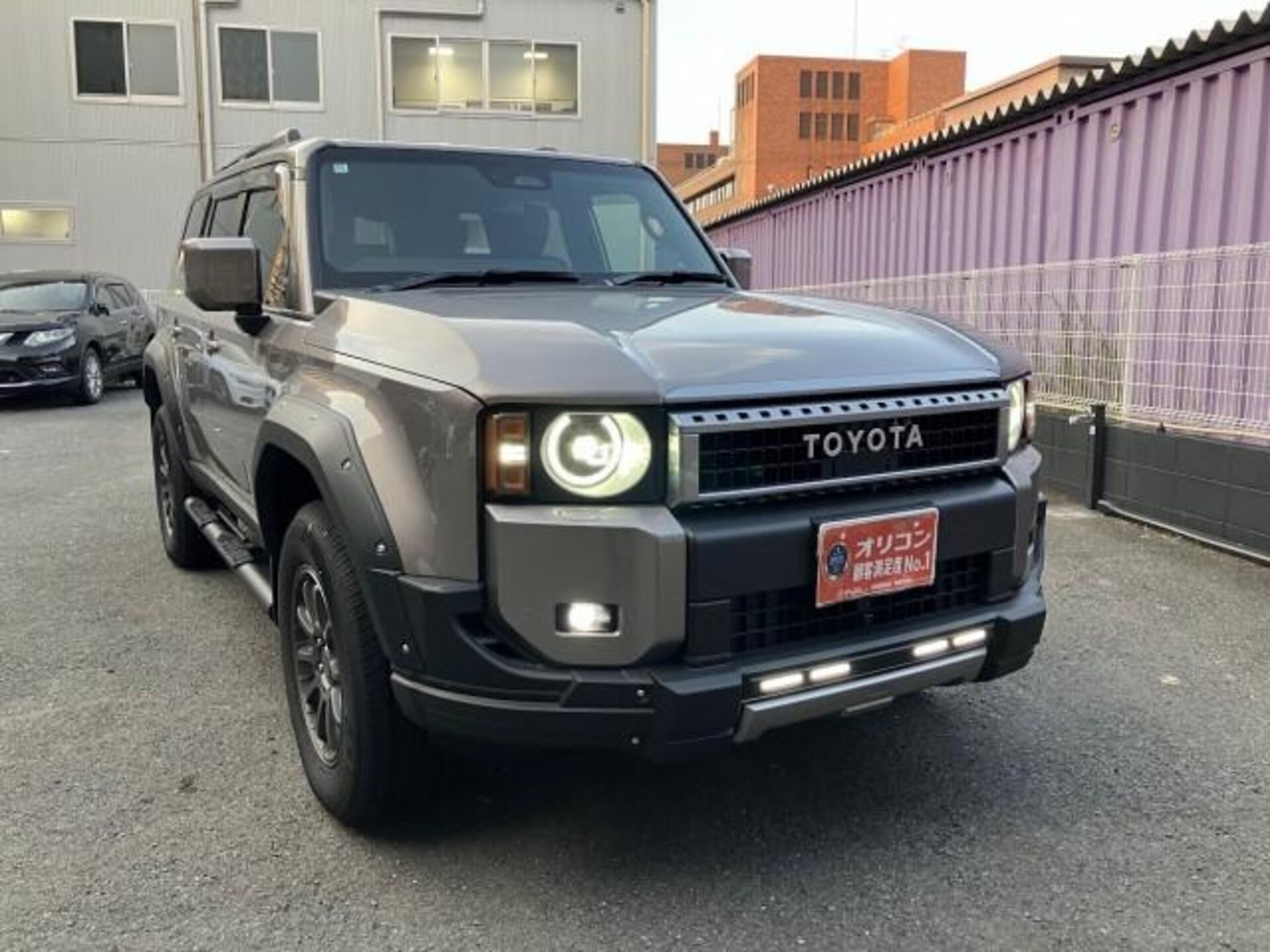 TOYOTA LAND CRUISER 250 - View 1