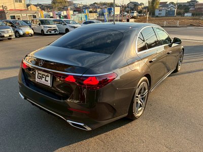 MERCEDES-BENZ E-CLASS - 3