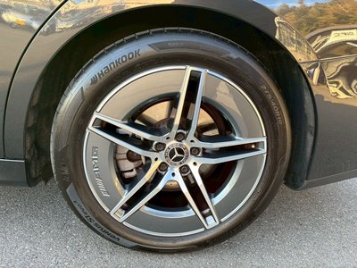 MERCEDES-BENZ E-CLASS - 8