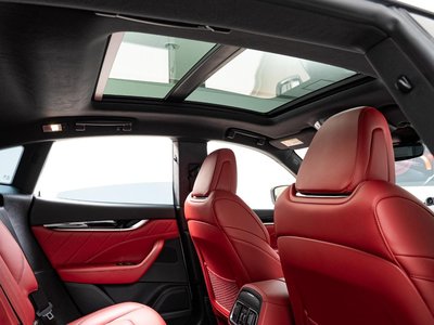 2019 Maserati LEVANTE — фото 7