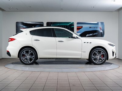 2019 Maserati LEVANTE — фото 15